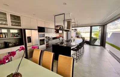 Casa a venda condomínio reserva marajoara em jundiaí.