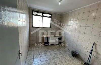 Apartamento com 2 quartos para alugar na Avenida Vila Ema, Vila Ema, São Paulo