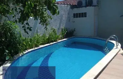 Casa à venda no Morro do Algodão, Caraguatatuba 