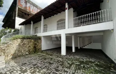 Casa com 5 quartos para alugar na Avenida Cândido Hartmann, Bigorrilho, Curitiba