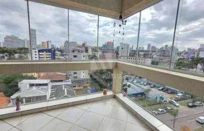 Cobertura alto padrão no  alto da xv, 2 suítes e 2 demi-suítes e 4 vagas de garagem