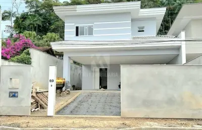 Casa com 4 quartos à venda na Rua Campo Alegre, 50, Glória, Joinville