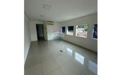 Prédio comercial para alugar na pompéia| 11 salas| 12 vagas