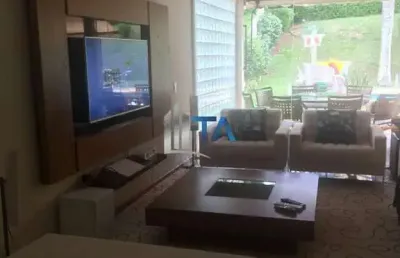 Casa em condomínio à venda - 429m² com 4 suítes no bairro loteamento alphaville campinas.