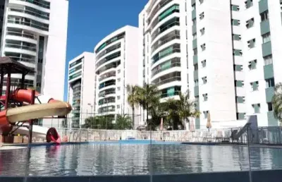 Sqa  - andar alto, nascente, vista livre, reformado !