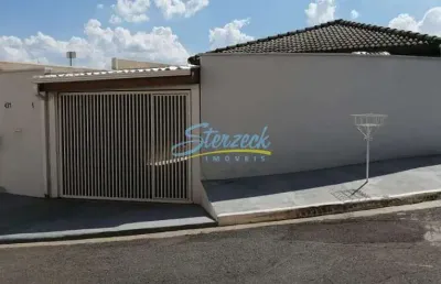 Casa com 2 quartos à venda na Rua Henrique Pó, 437, João XXIII, Vinhedo