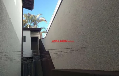 Casa 120m - 2 dormitórios - 2 banheiros - 2 vagas  - lavabo - dormitório e banheiro de empregada