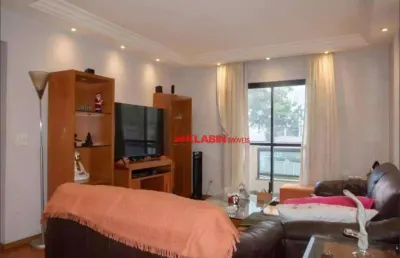 Chácara inglesa - 4 dormitórios - 109m² - 3 garagens - ótimo estado - completo em armários - pronto para morar
