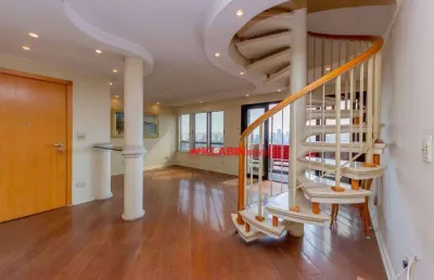 Cobertura duplex com 278m² de área útil com lazer privativo (piscina e área gourmet) - 4 dormitórios sendo 2 suítes com 4 vagas de garagem