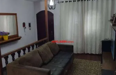 Sobrado de 3 dormitórios sendo 1 suíte com 1 vaga de garagem coberta - 161m² de área construída - 700m do metrô e terminal rodoviário jabaquara