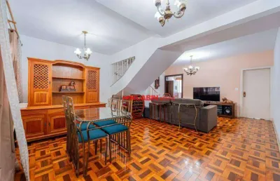 Sobrado de 3 dormitórios sendo 1 suíte com 1 vaga de garagem para carro grande ou 2 pequenos - 180m² de área construída - boa localização - av. odila