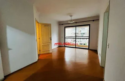 Apartamento com 3 quartos para alugar no Campo Belo, São Paulo 