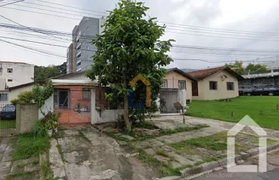 Terreno à venda na Joaquim Alves Caldeira, 53, Santa Cândida, Curitiba