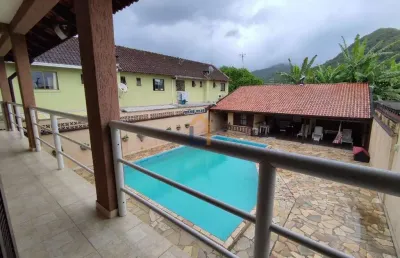 Maravilhoso sobrado com piscina em caiobá 323 m² - *** disponível para locação temporada - r$ 2.200,00 diária + taxas***