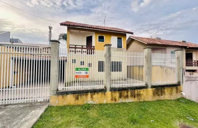 Casa com 3 quartos para alugar na Rua Dom José Marello, 525, Xaxim, Curitiba