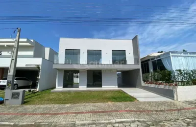 Excelente sobrado mobiliado com 3 dormitórios em condomínio fechado, balneário piçarras