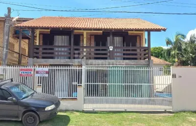 Casa com 2 quartos à venda na Rua Rio Negrinho, 49, Centro, Balneário Piçarras