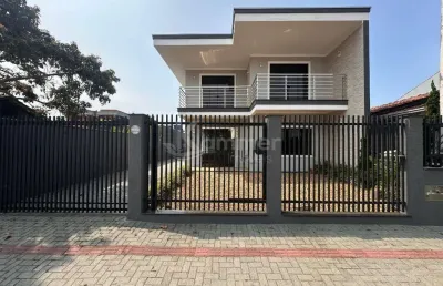 Imperdível oportunidade: casa de luxo com 4 quartos e 2 suítes na armação, penha-sc! 240m², 4 banheiros, 4 vagas.