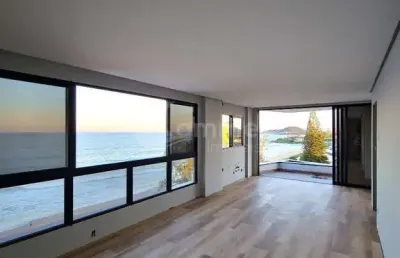 Apartamento com 3 suítes frente mar a venda em itajubá