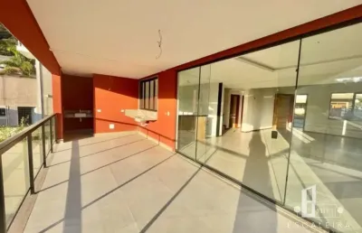 Casa duplex de condomínio à venda na cidade de teresópolis rj
