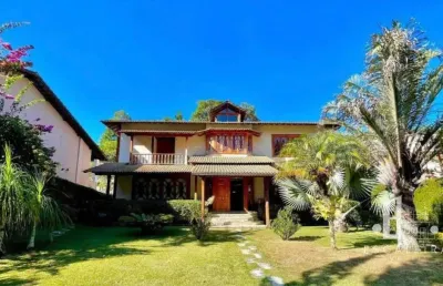 Casa de alto padrão em condomínio à venda na cidade de teresópolis rj
