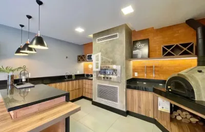 Cobertura linear na várzea, teresópolis-rj: 3 quartos, 3 suítes, 4 banheiros, 2 vagas, 157m² de pura elegância!