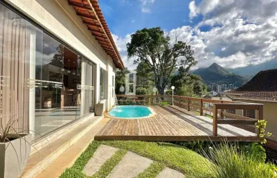 Espetacular casa à venda em araras, teresópolis-rj: 3 quartos, 1 suíte, 3 banheiros, 3 vagas, espaço gourmet, piscina  e 285,58m²!