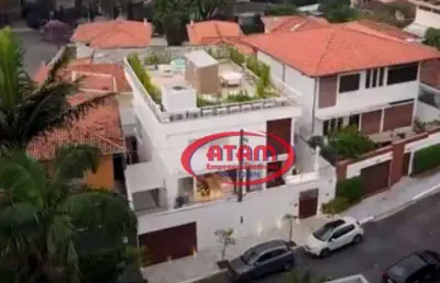 Casa com 4 quartos à venda na Rua Flávio Queirós Morais, Pacaembu, São Paulo