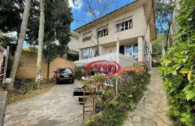 Residencia na região do pacaembé-64 m² terreno e 490 m² área construída