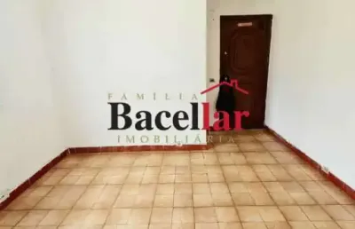 Apartamento com 2 quartos à venda na rua cruz e sousa, encantado, rio de janeiro, 57 m2 por r$ 120.000