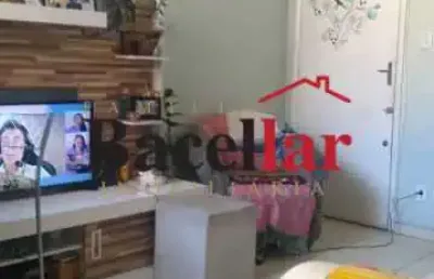 Apartamento com 2 quartos à venda na rua doutor bulhões, engenho de dentro, rio de janeiro, 52 m2 por r$ 180.000