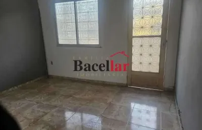 Casa com 3 quartos à venda na rua florinda, piedade, rio de janeiro, 75 m2 por r$ 245.000