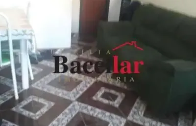 Apartamento com 2 quartos à venda na estrada de itararé, ramos, rio de janeiro, 55 m2 por r$ 120.000