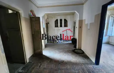 Apartamento com 2 quartos à venda na avenida paulo de frontin, praça da bandeira, rio de janeiro, 143 m2 por r$ 200.000