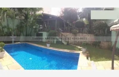 Sobrado na vila euclides/sbc - 3 dorms, 1 ste, 8 vagas.