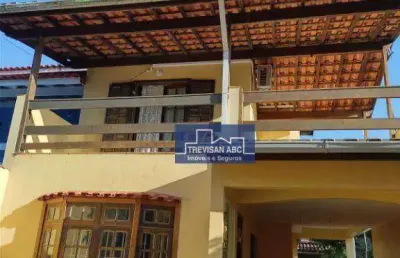 Sobrado à venda no suarão/itanhaém - 03 dorms, 03 ste, 03 vagas