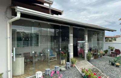 Casa com 4 quartos à venda na jd curitiba, praia do ervino, são francisco do sul por r$ 750.000