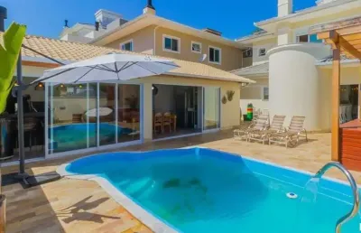 Casa com 4 quartos à venda na Rua do Copo de Leite, 616, Pedra Branca, Palhoça
