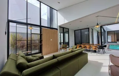 Casa para alugar em americana, jardim pau brasil, com 3 suítes, com 204.71 m²