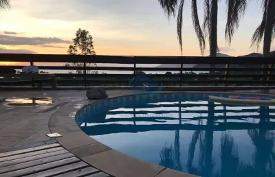 Casa com 5 dormitórios à venda, 450 m² por r$ 3.500.000,00 - t pequeno - são sebastião/sp