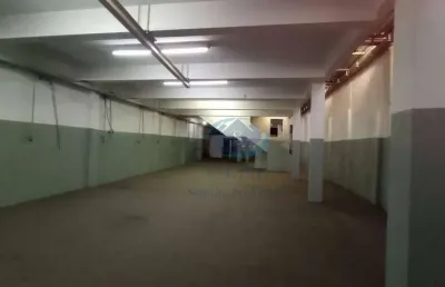 Barracão / Galpão / Depósito com 3 salas para alugar na Rua Alencar Araripe, 568, Sacomã, São Paulo