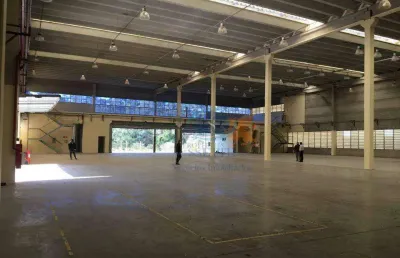 Galpão, 5712 m² - venda por r$ 27.000.000,00 ou aluguel por r$ 141.370,00/mês - guaturinho - cajamar/sp