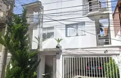 Maravilhoso sobrado a venda  com  261m²  4 suítes, 4 vagas , ótima localizacão -  bosque maia -