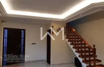 Belissimo sobrado a venda com 164m² de área construida, com 3 suites e 3 vagas de garagem em jardim
