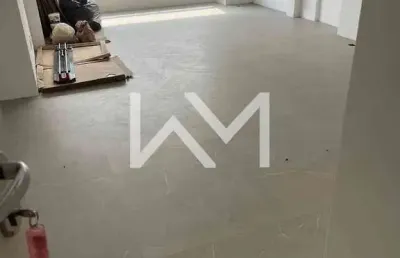 Ótimo apartamento à venda com 2 dormitórios, sendo 1 suíte, 1 vaga de garagem, 2 banheiros, 70m², v