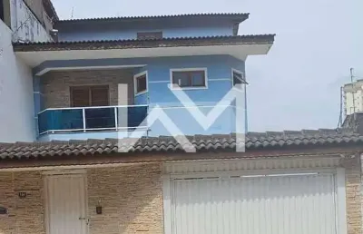 Maravilhoso e espaçoso sobrado para venda e locação com 4 dormitórios, sendo 2 suítes, 6 banheiros,