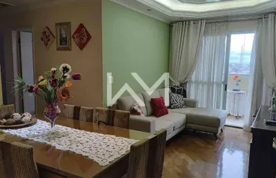 Excelente apartamento à venda com 3 dormitórios, sendo 1 suíte, 3 banheiros, 2 vagas de garagem, 88