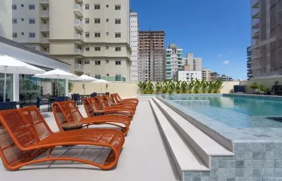 Apartamento com 3 quartos à venda em Meia Praia, Itapema 