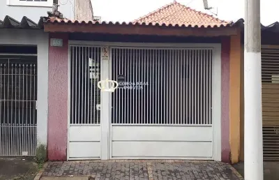 Casa térrea com 02 dorms sendo 01 suíte 02 vgs na patriarca próximo ao metrô