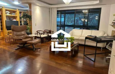 Apartamento à venda com 147 m², 3 dormitórios sendo 1 suíte, 3 banheiros e 2 vagas de garagem, localizado em moema pássaros.